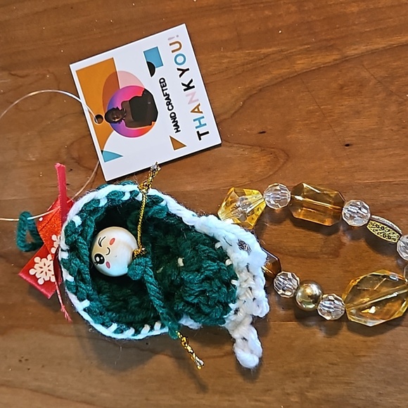 HAND CRAFTED crochet ornament holiday decor Handmade Upcycled materials green 7" - Picture 16 of 17